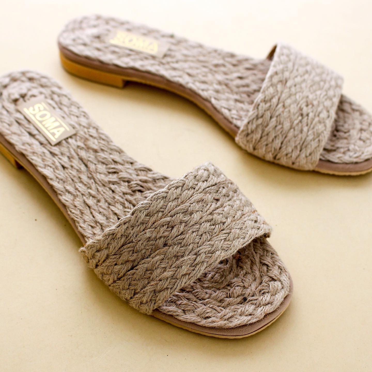 Shani Slides