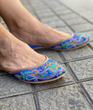 KASHMIRA Blue khussa handcrafted in Karachi by SOMA