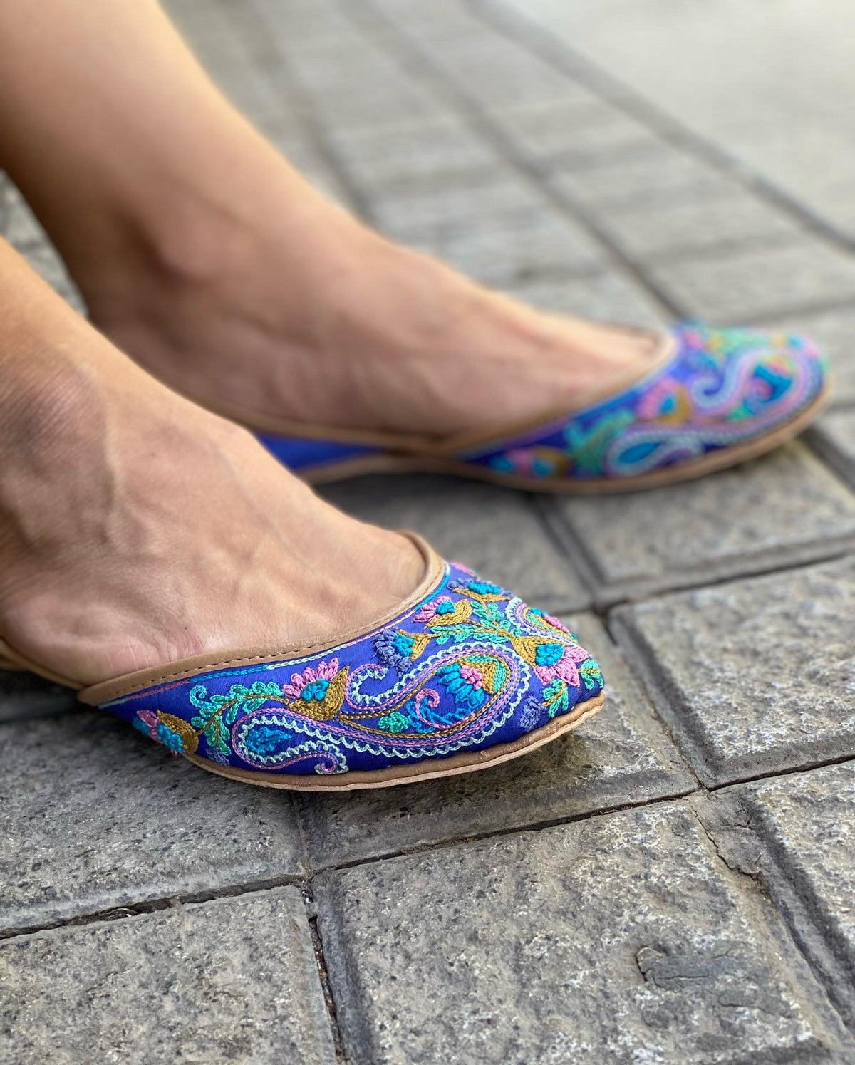 KASHMIRA Blue khussa handcrafted in Karachi by SOMA