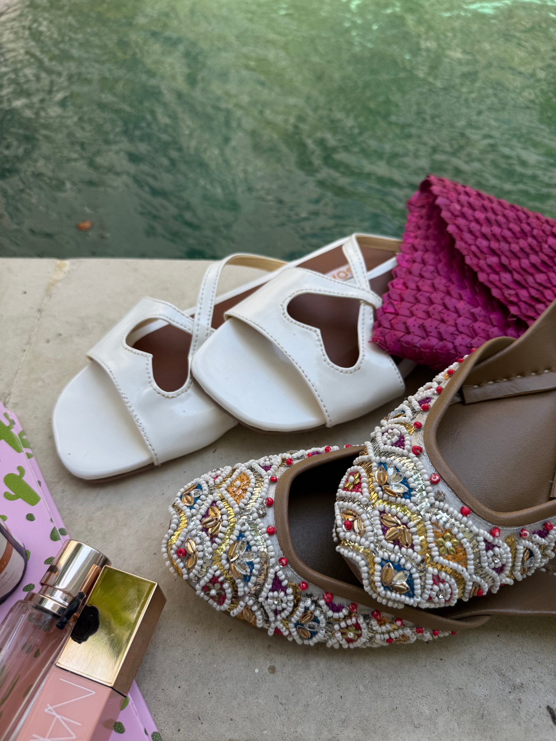 Java Heart Sandals