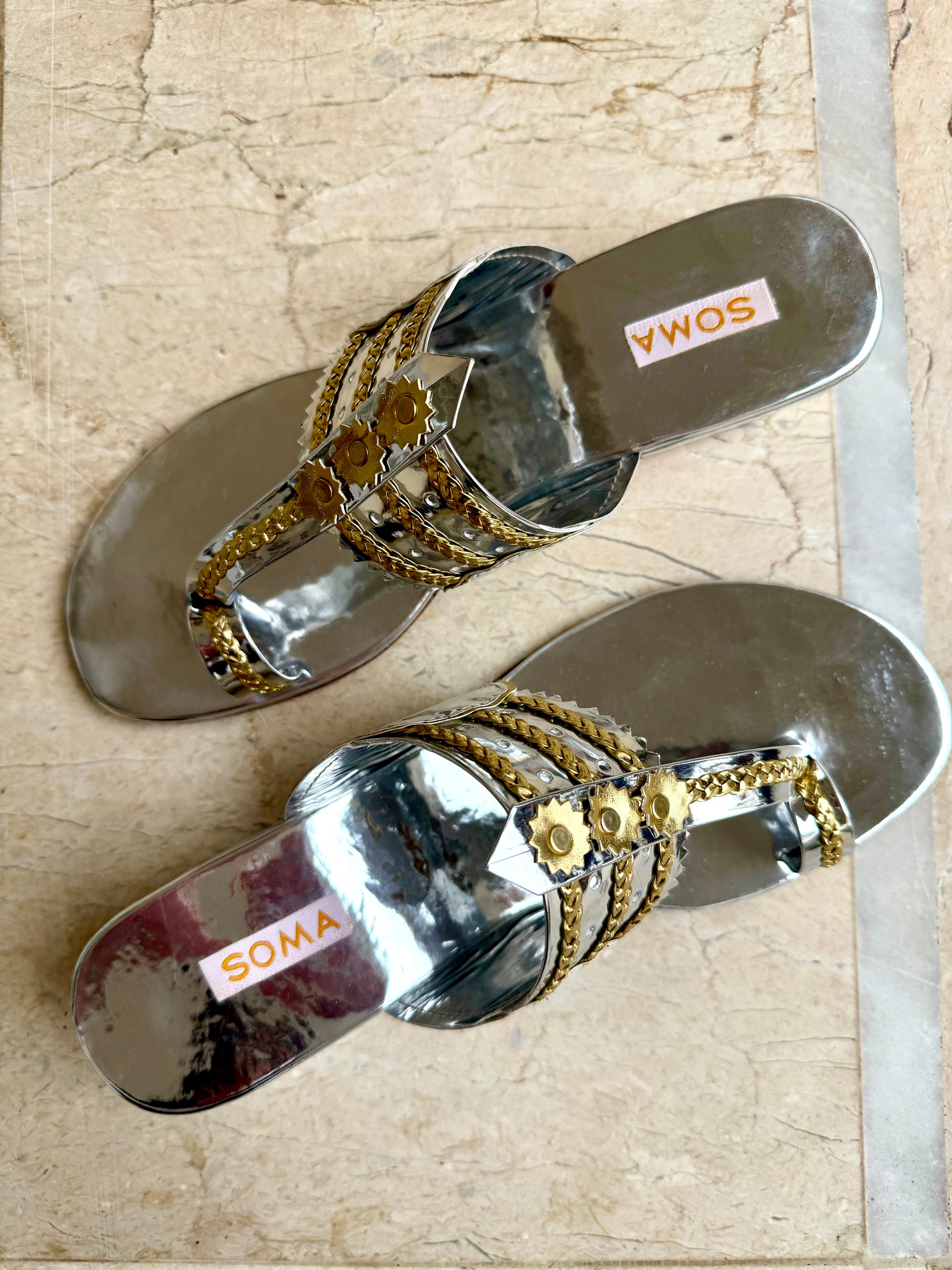 Kolapuri Wedges