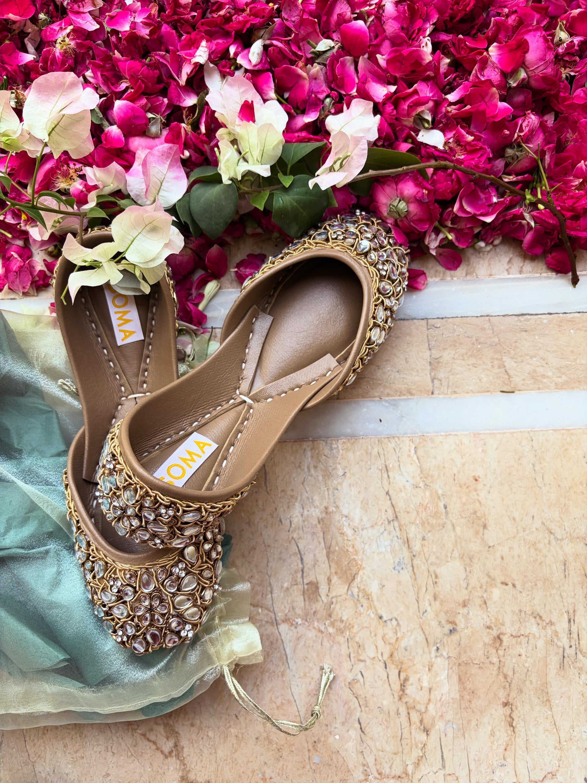 Kundan Sparkle