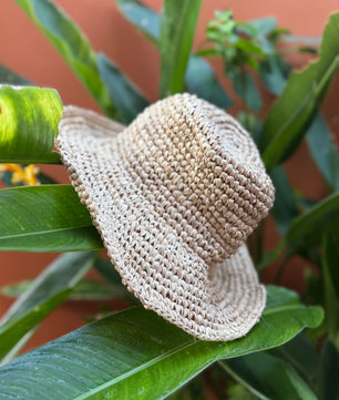 Mia ALL seasons hat
