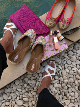 Java Heart Sandals