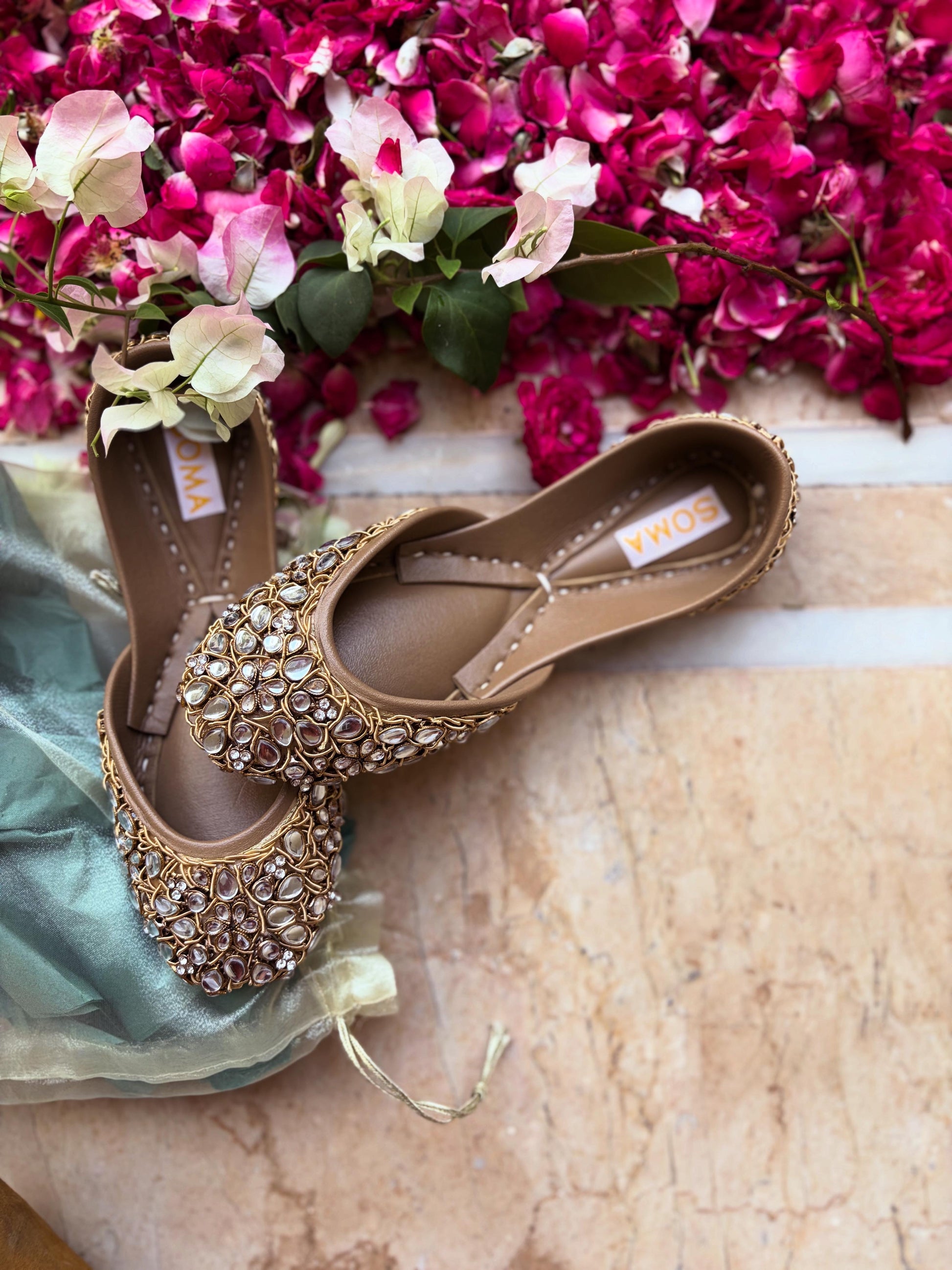 Kundan Sparkle