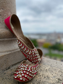 Kundan Galore
