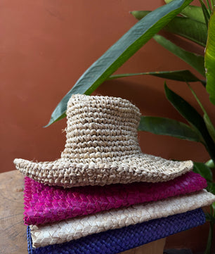 Mia ALL seasons hat