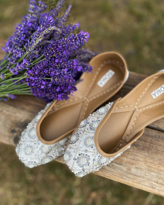 Pataya khussa by SOMA, handmade in Karachi