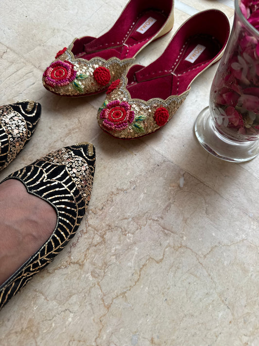 SASSI سسی – Black Velvet & Gold Mukesh Khussa