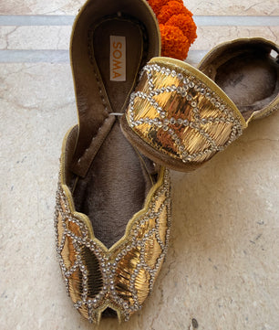 RAUNAK رونق peep-toe mukesh khussa by SOMA, handmade bridal jutti