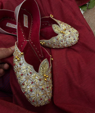 CHAMELI khussa handcrafted in Karachi by SOMA